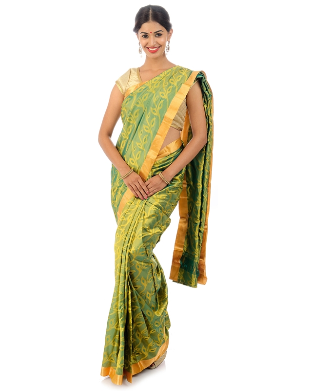 Picture of Teal Green Bangalore Silk Shari Crafted with Pattern Floral Zari Border