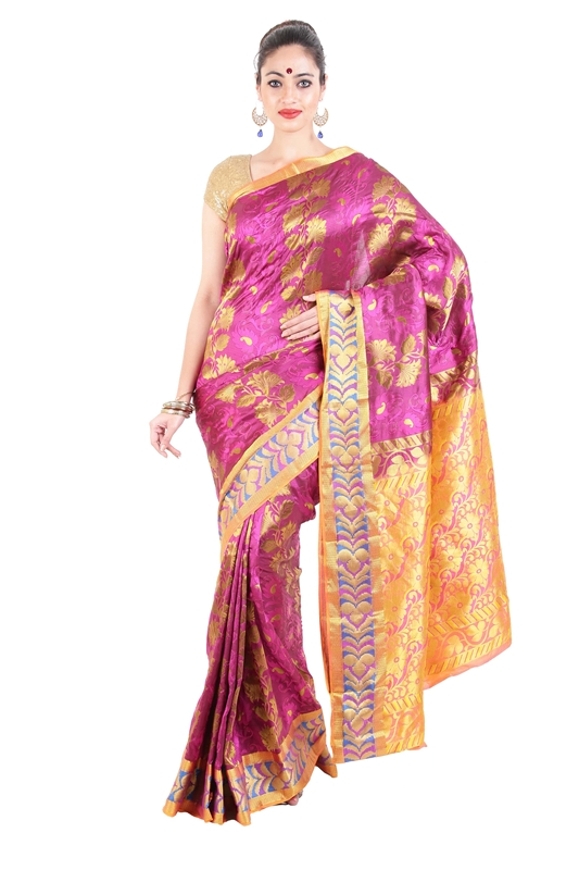 Picture of Dark Pink Colour Kanchipuram Handwoven Silk Saree with Floral Design